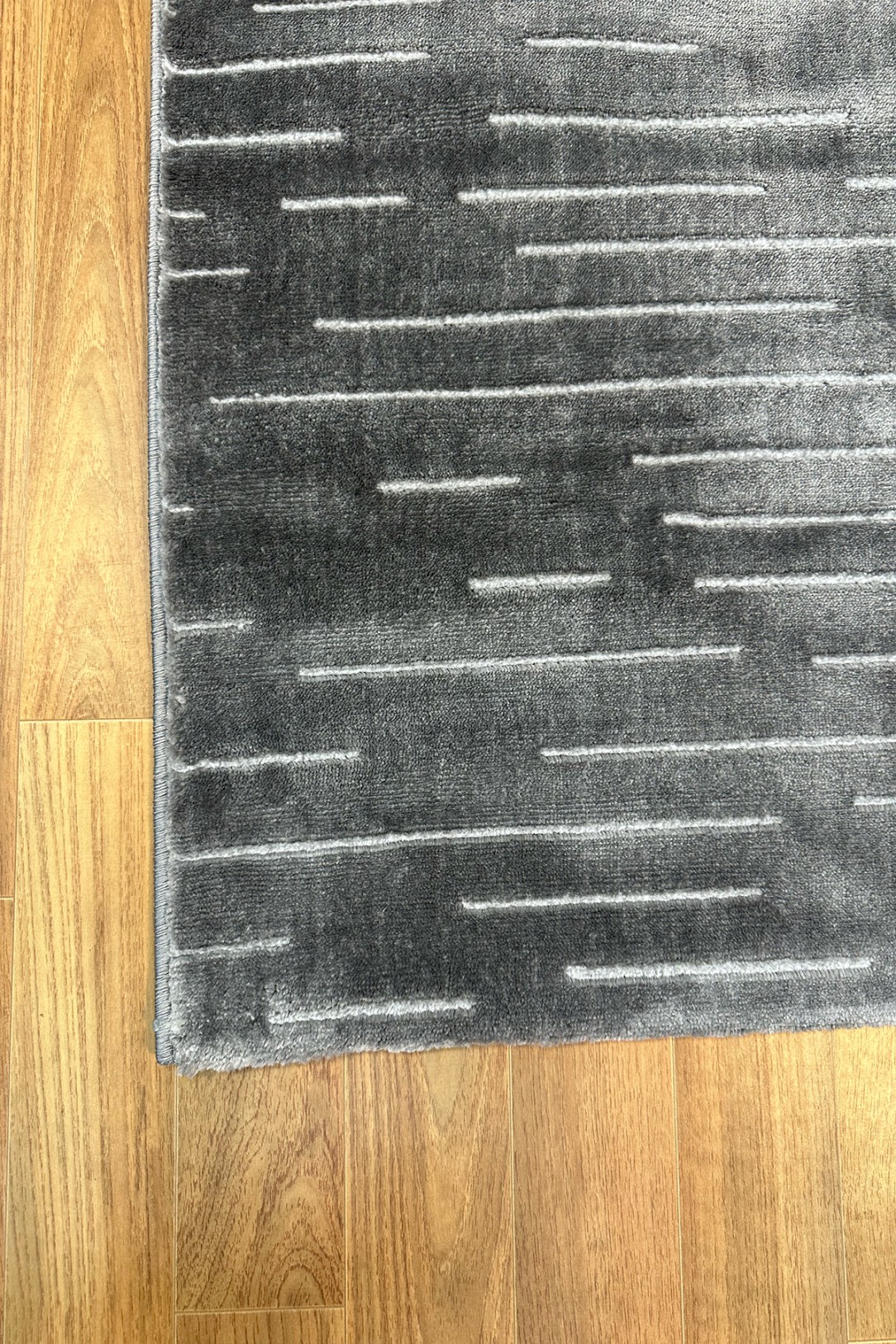 DARA Minimalistic Dark Grey Rugs - DARA08