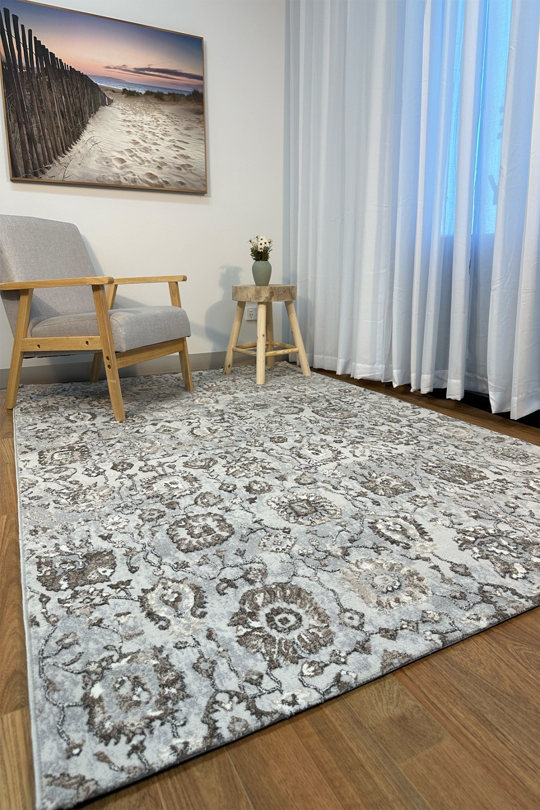 Dara Flower Pattern Grey Brown Rug