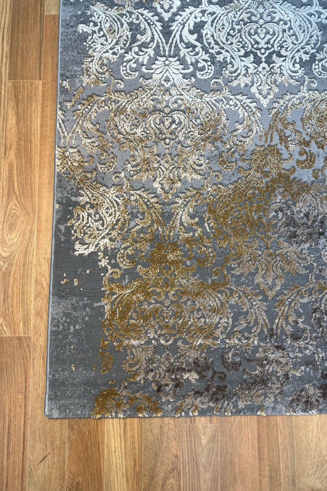 Baroque Elegance Rug – 160x230cm Clearance