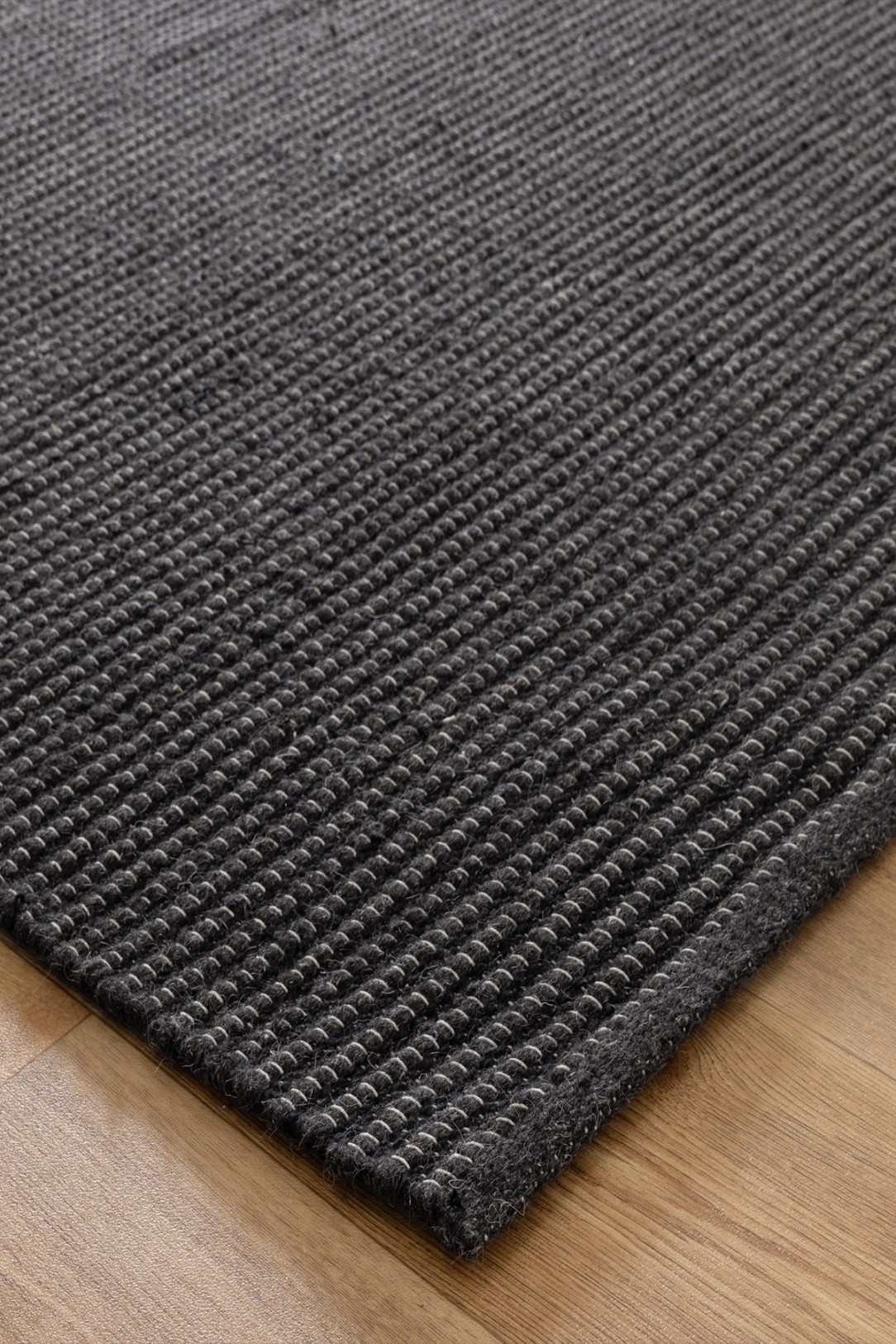 Natura Eco Wool Rug  Black