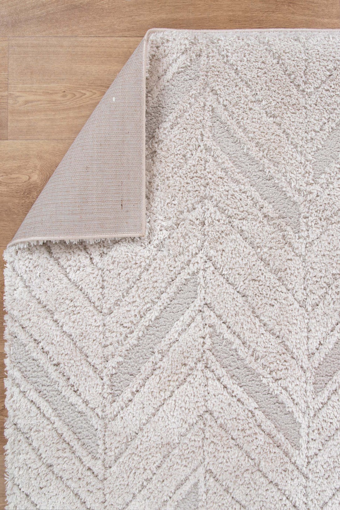 Belmont Chevron Beige Shaggy Rug